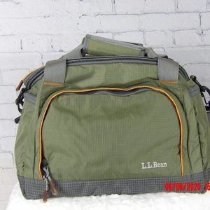 NWOT LL Bean Lunch bag. Green, Orange and Gray